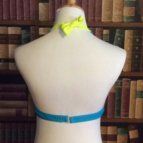 Gossip Halter Bikini Top - M - Picture 3 of 6